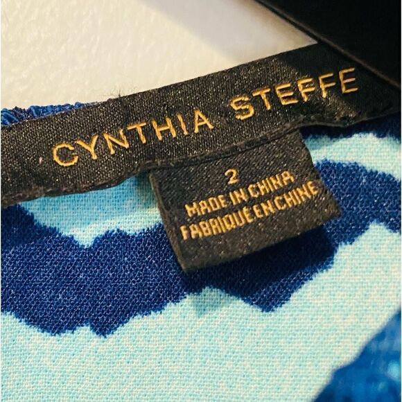 Cynthia Steffe Blue Patterned Lace Mini Dress Size 2 - Picture 5 of 7